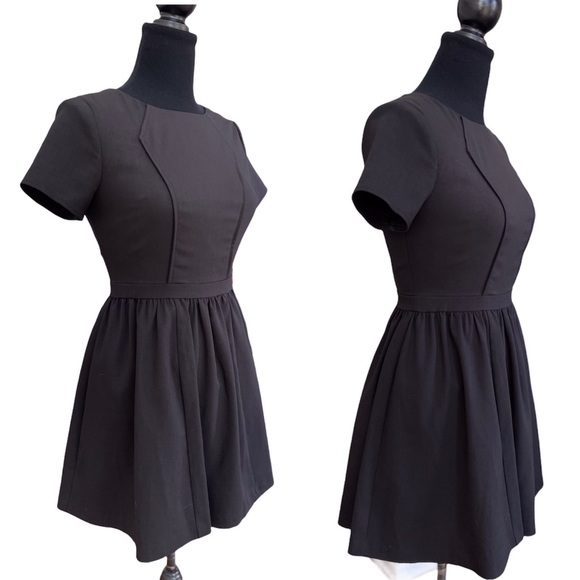 Gianni Bini Short Sleeve Classic Black Dress Sz XS - Picture 4 of 12